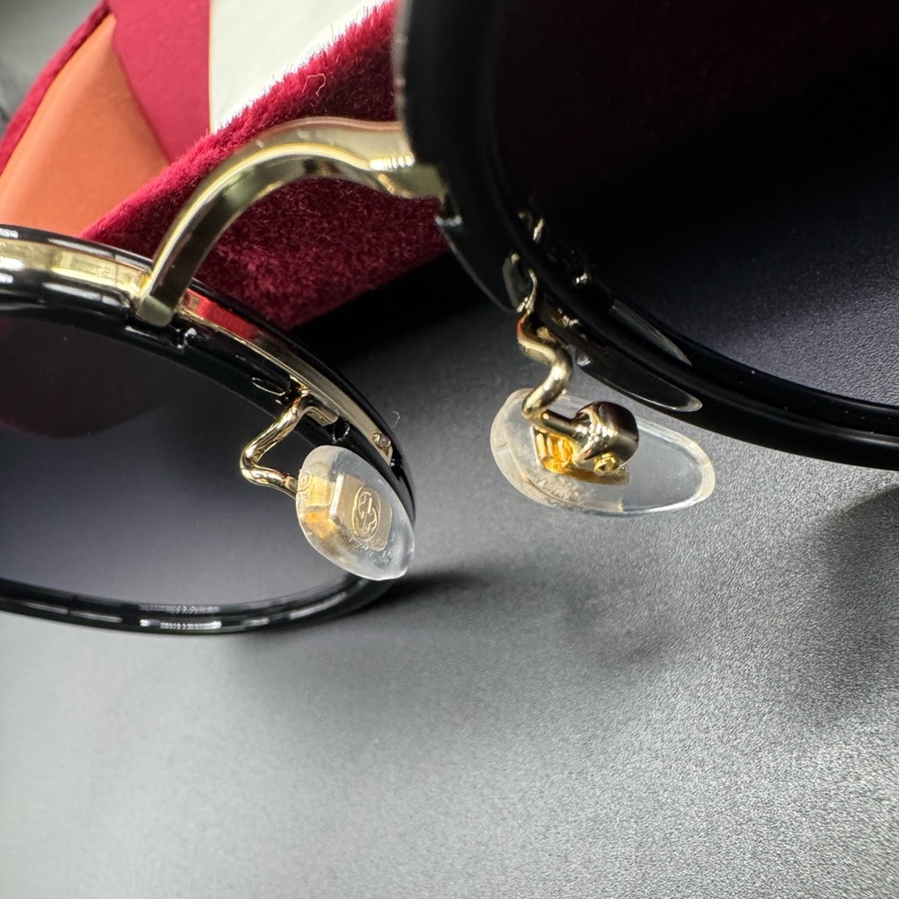 New Gucci GG1027SK 006 Sunglasses Black/Gold/Grey Smoke Gradient Lenses 56mm - Picture 7 of 16